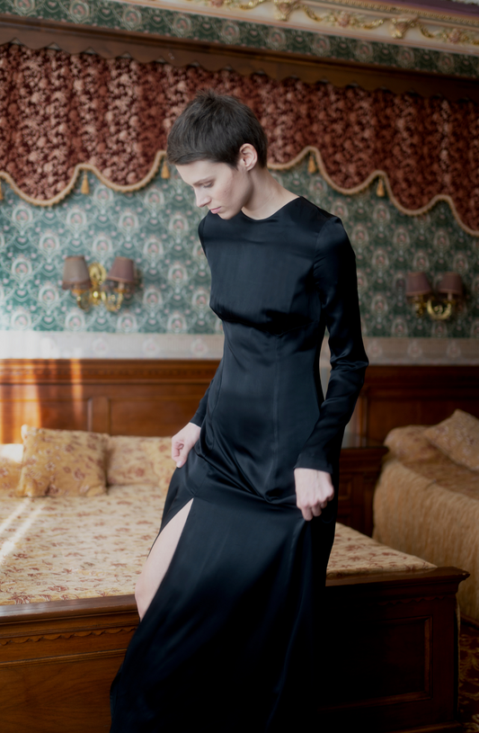 Desiree Dress - Black - OhSevenDays